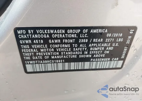 2017 Volkswagen Passat 1.8T R-Line z USA, uszkodzony, nr VIN 1VWDT7A39HC018921